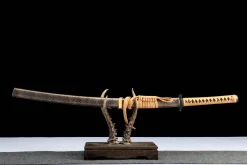 Alternative view of Lone Swan Shadow - Hand Forged 1045 Carbon Steel Katana Sword