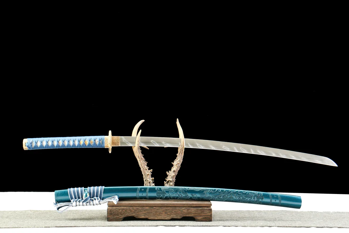 Fallen Star - Hand Forged Damascus Steel Katana Sword - Image 2