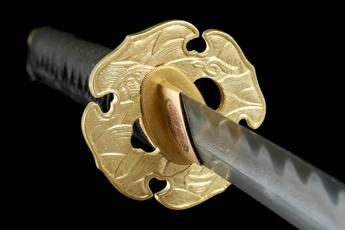 Plain Edge - Hand Forged Clay-Tempered Damascus Steel Katana Sword - Image 7